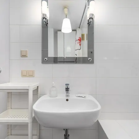 Miedziana 14 By Homeprime Apartment Warsaw