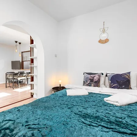 Miedziana 14 By Homeprime Warsaw